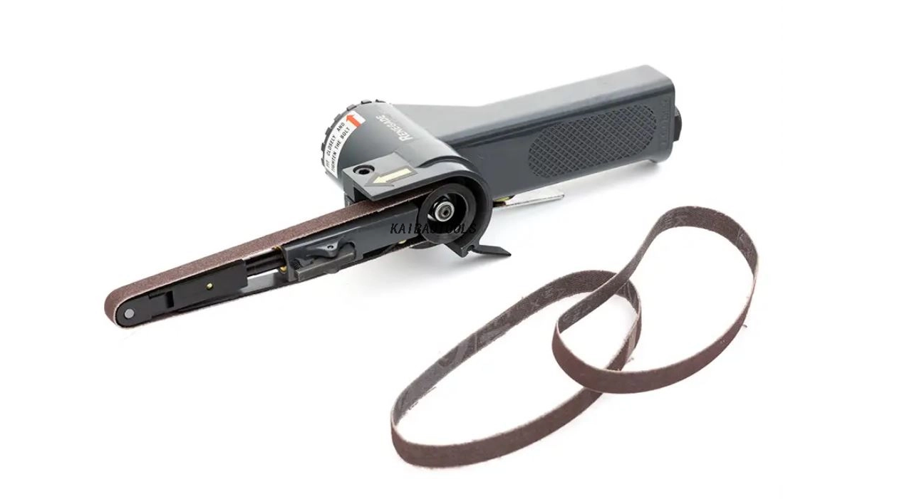 Quel est le but principal d'une ponceuse à ceinture?