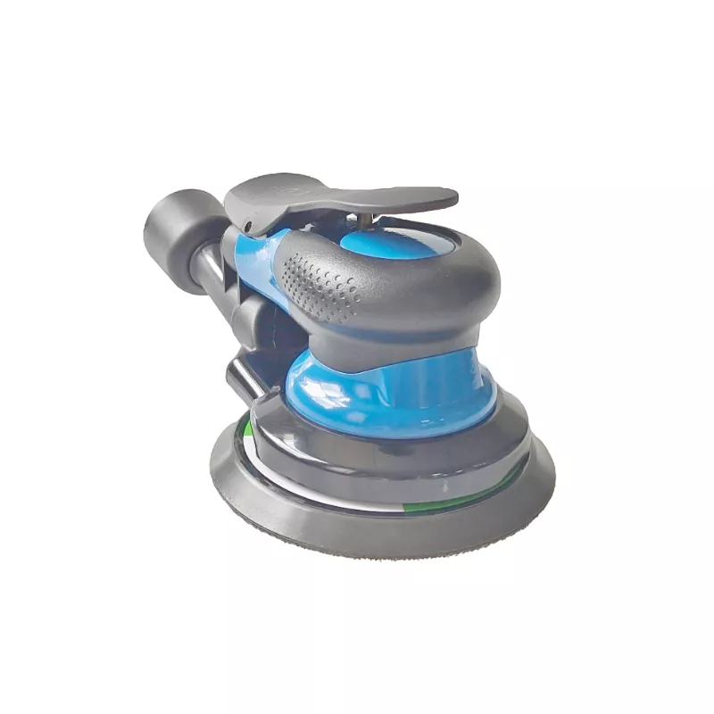 Qu'est-ce qui rend une ponceuse compacte de 5 pouces parfaite pour les zones de travail étroites et détaillées ?